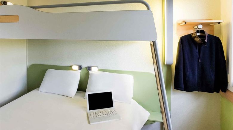 <b>Ibis Budget Lyon Saint-Genis-Laval Room</b>. Images powered by <a href="https://iceportal.shijigroup.com/" title="IcePortal" target="_blank">IcePortal</a>.