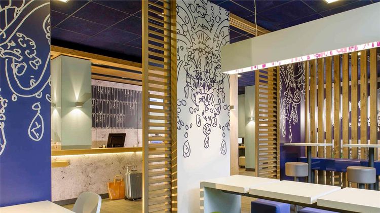 Ibis Budget Lyon Saint-Genis-Laval Exterior