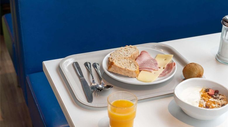 <b>Ibis Budget Issy Les Moulineaux Restaurant</b>. Images powered by <a href="https://iceportal.shijigroup.com/" title="IcePortal" target="_blank">IcePortal</a>.
