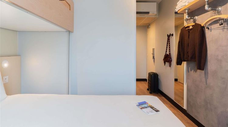 Ibis Budget Issy Les Moulineaux Room