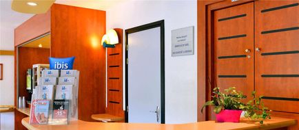 Ibis Budget Orleans Nord Saran Exterior