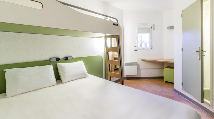 Ibis Budget Caen Nord Memorial Room