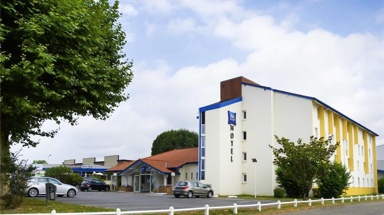 <b>Ibis Budget Dax St Paul Les Dax Exterior</b>. Images powered by <a href="https://iceportal.shijigroup.com/" title="IcePortal" target="_blank">IcePortal</a>.