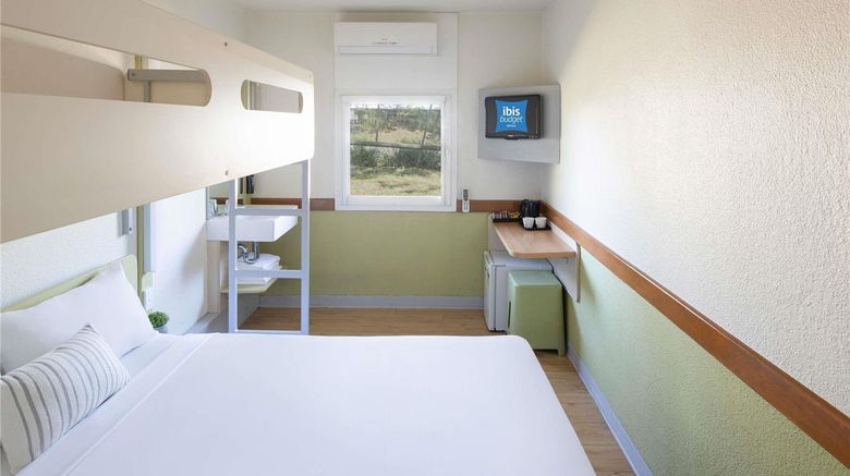 <b>Ibis Budget Campbelltown Room</b>. Images powered by <a href="https://iceportal.shijigroup.com/" title="IcePortal" target="_blank">IcePortal</a>.