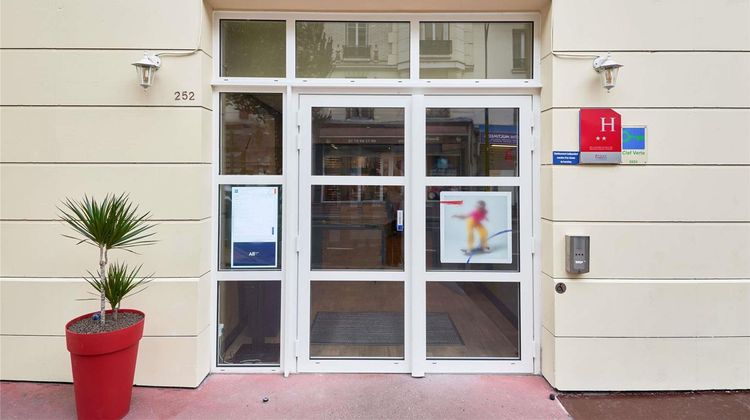 Ibis Budget Saint Maurice Exterior