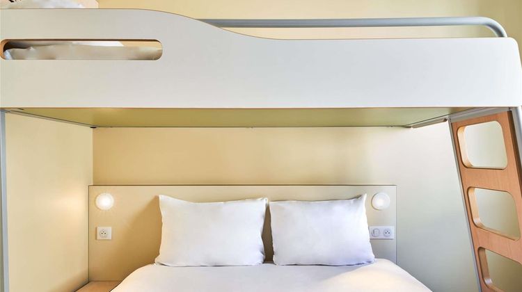 Ibis Budget Saint Maurice Room