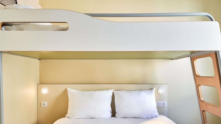 Ibis Budget Saint Maurice Room