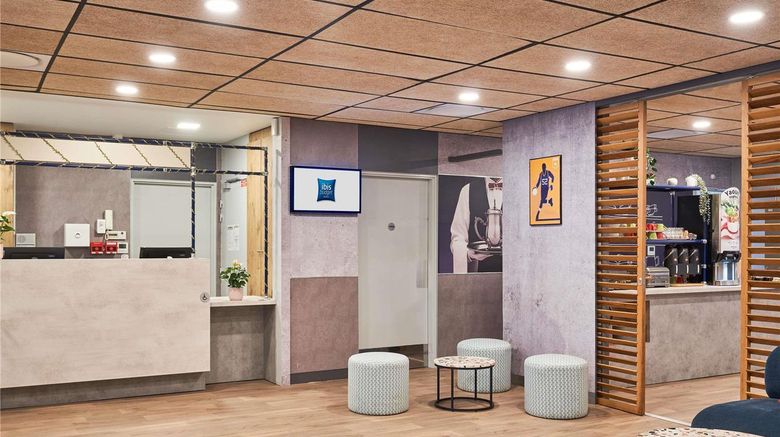 <b>Ibis Budget Saint Maurice Exterior</b>. Images powered by <a href="https://iceportal.shijigroup.com/" title="IcePortal" target="_blank">IcePortal</a>.