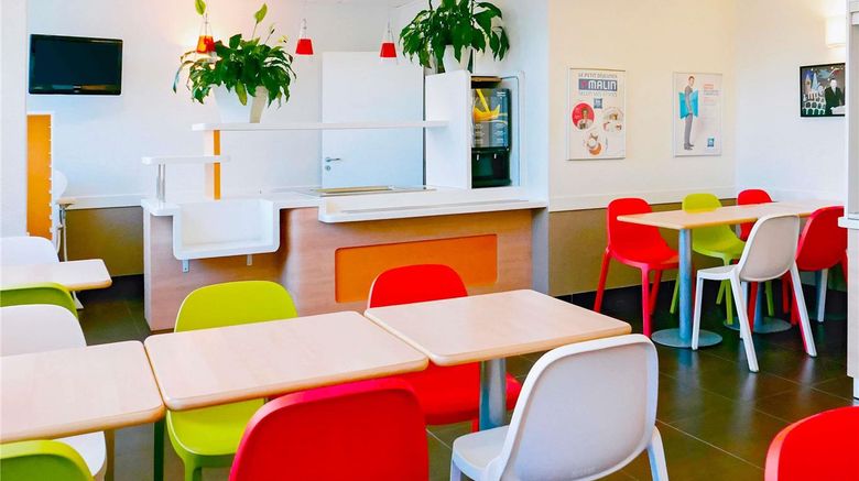 <b>Ibis Budget Honfleur Centre Ville Restaurant</b>. Images powered by <a href="https://iceportal.shijigroup.com/" title="IcePortal" target="_blank">IcePortal</a>.