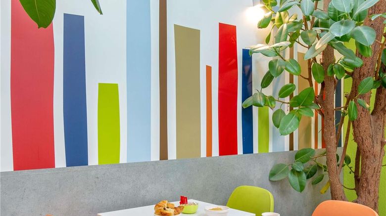 <b>Ibis Budget Cavaillon Restaurant</b>. Images powered by <a href="https://iceportal.shijigroup.com/" title="IcePortal" target="_blank">IcePortal</a>.