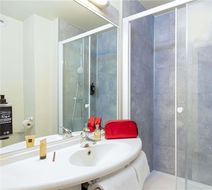 Ibis Budget Cavaillon Room