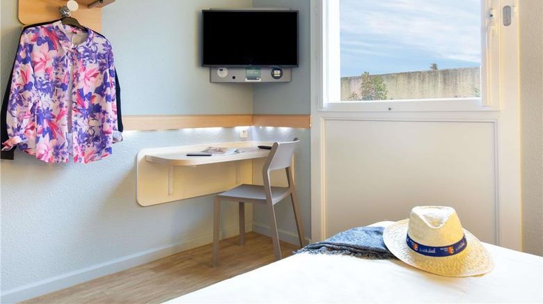 <b>Ibis Budget Cavaillon Room</b>. Images powered by <a href="https://iceportal.shijigroup.com/" title="IcePortal" target="_blank">IcePortal</a>.