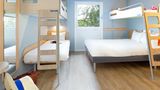 Ibis Budget Cavaillon Room