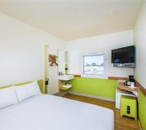 Ibis Budget Fawkner Room