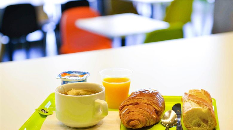 <b>Ibis Budget Bordeaux Le Lac Restaurant</b>. Images powered by <a href="https://iceportal.shijigroup.com/" title="IcePortal" target="_blank">IcePortal</a>.