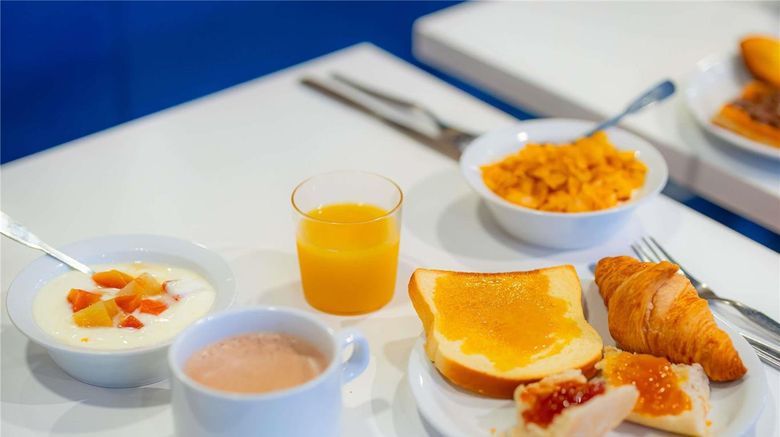 <b>Ibis Budget Paris Porte De Pantin Restaurant</b>. Images powered by <a href="https://iceportal.shijigroup.com/" title="IcePortal" target="_blank">IcePortal</a>.