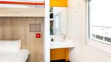 Hotelf1 Gennevilliers Asnieres Room