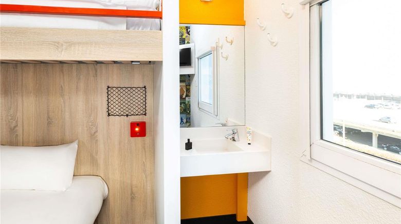 <b>Hotelf1 Gennevilliers Asnieres Room</b>. Images powered by <a href="https://iceportal.shijigroup.com/" title="IcePortal" target="_blank">IcePortal</a>.
