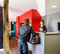 Hotelf1 Gennevilliers Asnieres Exterior