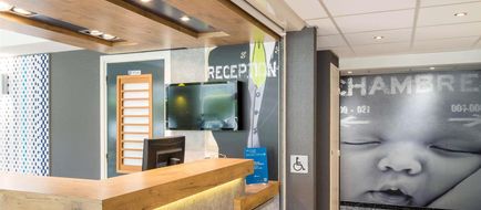 Ibis Budget Senlis Exterior