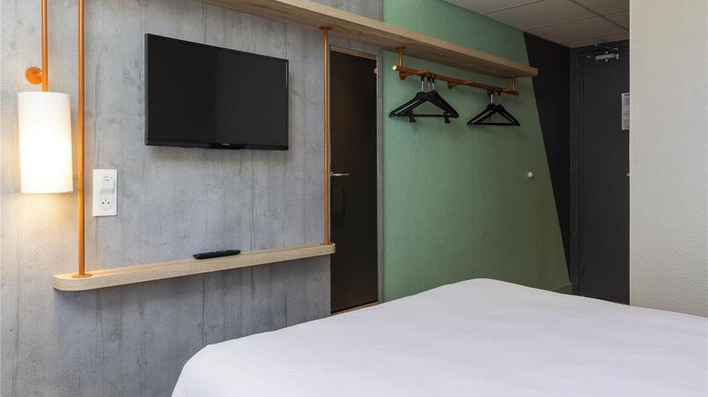 <b>Ibis Budget Senlis Room</b>. Images powered by <a href="https://iceportal.shijigroup.com/" title="IcePortal" target="_blank">IcePortal</a>.