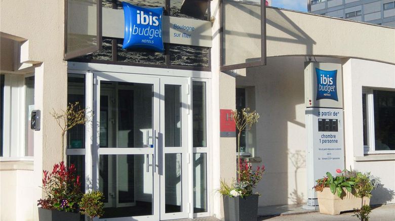 <b>Ibis Budget Sur Mer Centre Les Ports Exterior</b>. Images powered by <a href="https://iceportal.shijigroup.com/" title="IcePortal" target="_blank">IcePortal</a>.