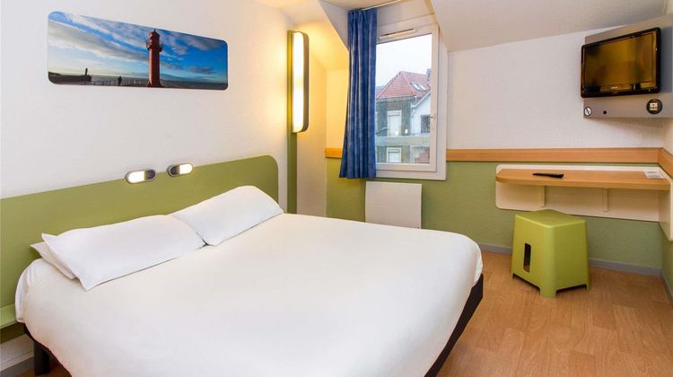 Ibis Budget Sur Mer Centre Les Ports Room