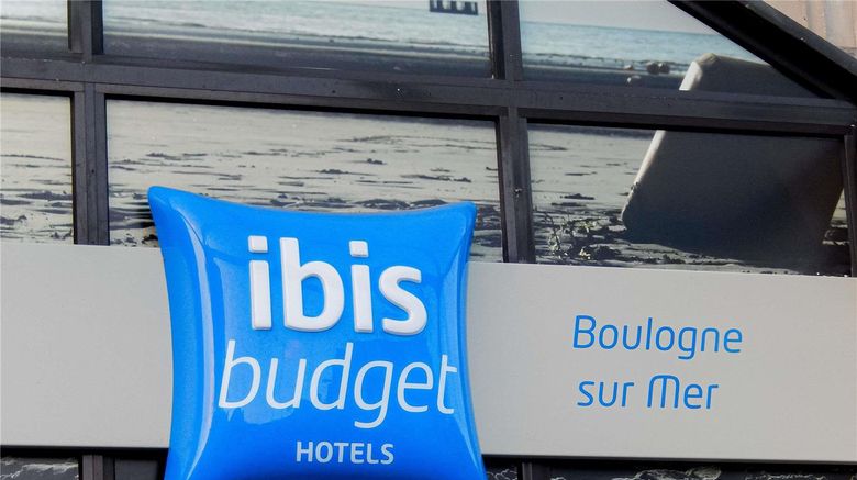<b>Ibis Budget Sur Mer Centre Les Ports Exterior</b>. Images powered by <a href="https://iceportal.shijigroup.com/" title="IcePortal" target="_blank">IcePortal</a>.