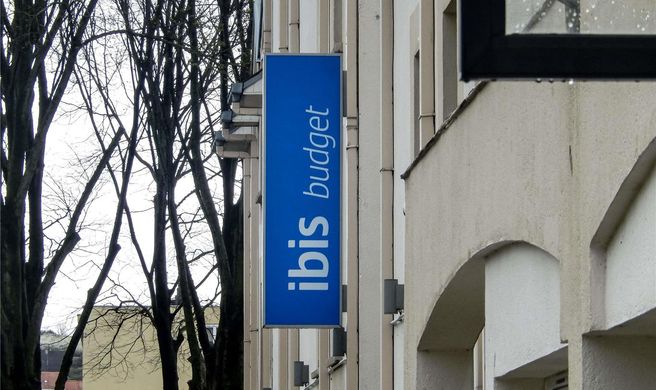 Ibis Budget Sur Mer Centre Les Ports Exterior