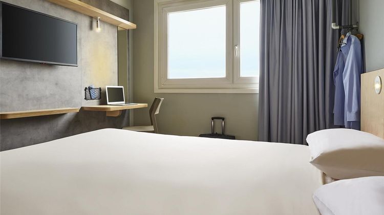 Ibis Budget Paris Porte d'Aubervilliers Room