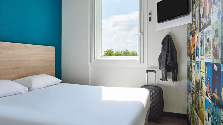 <b>HotelF1 Roissy CDG Room</b>. Images powered by <a href="https://iceportal.shijigroup.com/" title="IcePortal" target="_blank">IcePortal</a>.