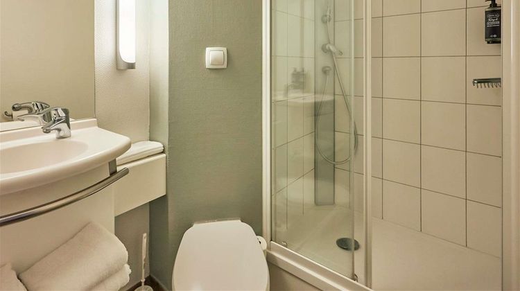 Ibis Budget Lisieux Room