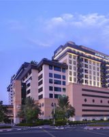 Pullman Dubai Creek City Centre Hotel