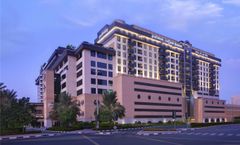 Pullman Dubai Creek City Centre Hotel