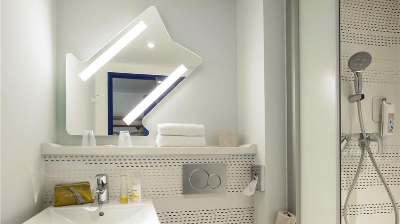 <b>Ibis Budget Reims Thillois Room</b>. Images powered by <a href="https://iceportal.shijigroup.com/" title="IcePortal" target="_blank">IcePortal</a>.