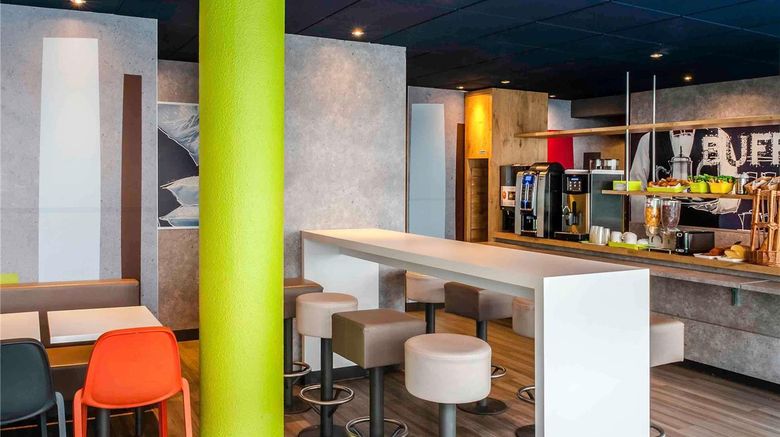 <b>Ibis Budget Courbevoie Paris Exterior</b>. Images powered by <a href="https://iceportal.shijigroup.com/" title="IcePortal" target="_blank">IcePortal</a>.