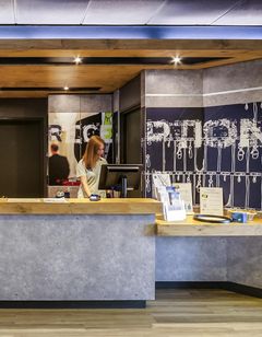 Ibis Budget Courbevoie Paris