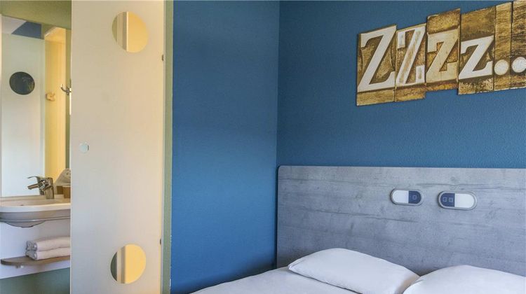 Ibis Budget Rueil Malmaison Room