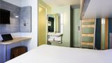 Ibis Budget Rueil Malmaison Room