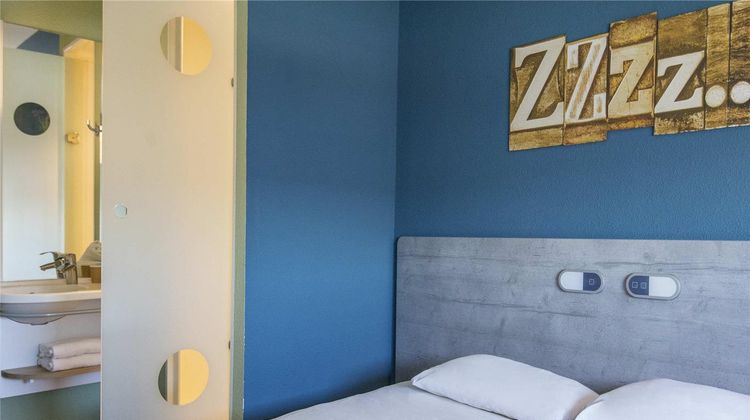 Ibis Budget Rueil Malmaison Room
