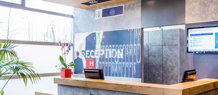 Ibis Budget Rueil Malmaison Exterior