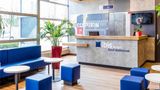 Ibis Budget Rueil Malmaison Exterior