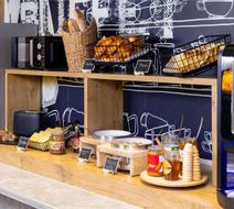 Ibis Budget Carcassonne La Cite Exterior