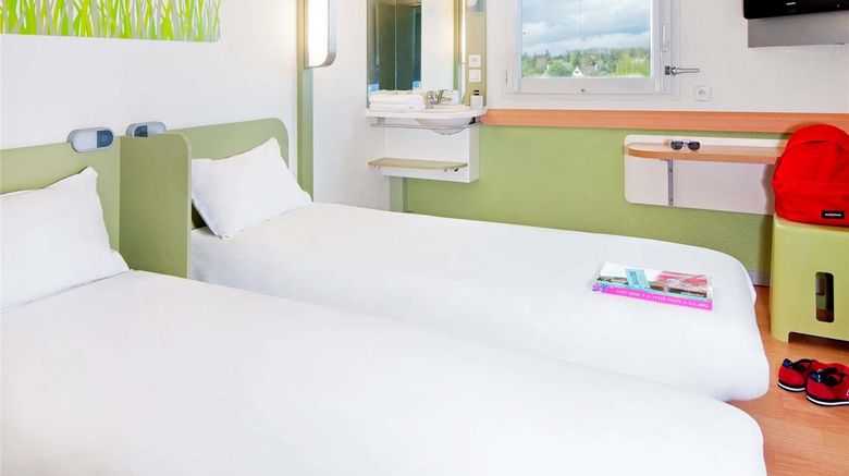 <b>Ibis Budget Cergy Saint Christophe Room</b>. Images powered by <a href="https://iceportal.shijigroup.com/" title="IcePortal" target="_blank">IcePortal</a>.