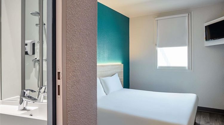 HotelF1 Paris Porte de Chatillon Room