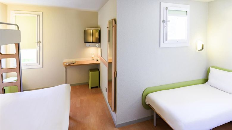 <b>Ibis Budget Bollene Room</b>. Images powered by <a href="https://iceportal.shijigroup.com/" title="IcePortal" target="_blank">IcePortal</a>.
