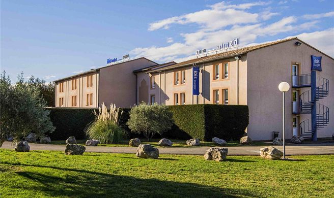 Ibis Budget Bollene Exterior