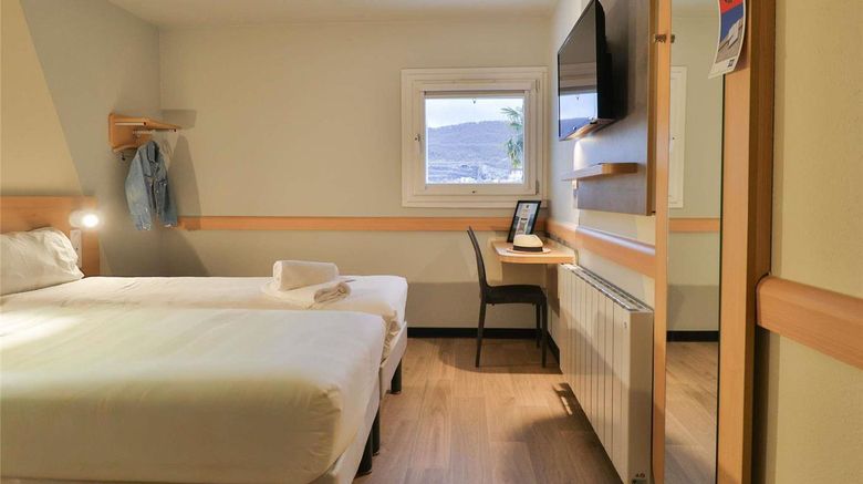 <b>Ibis Budget Aix-les-Bains Nord Room</b>. Images powered by <a href="https://iceportal.shijigroup.com/" title="IcePortal" target="_blank">IcePortal</a>.
