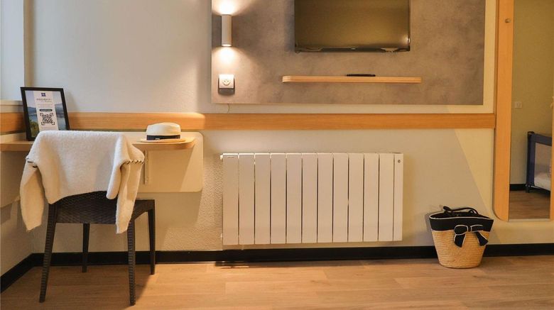 <b>Ibis Budget Aix-les-Bains Nord Exterior</b>. Images powered by <a href="https://iceportal.shijigroup.com/" title="IcePortal" target="_blank">IcePortal</a>.
