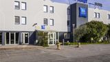 Ibis Budget Arles Sud Fourchon Exterior